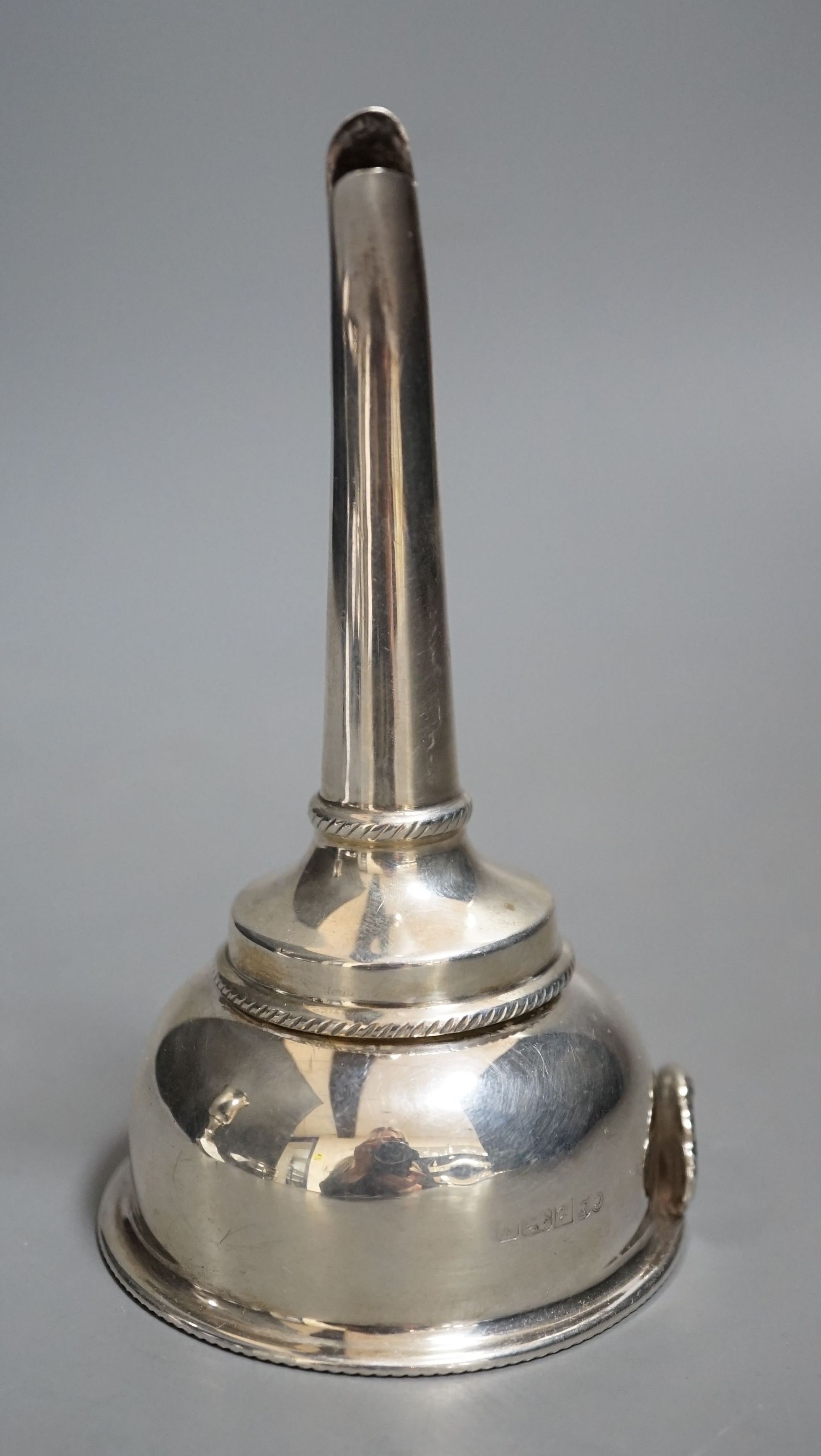 A modern silver wine funnel, Birmingham, 1962, 13.2cm, 69 grams.